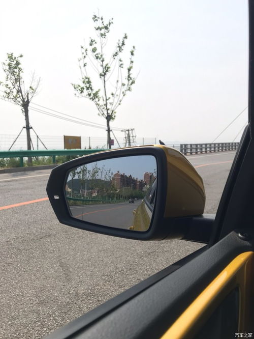 polo后视镜怎么拆卸
