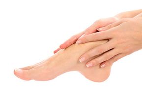 脚扭伤怎么处理最好