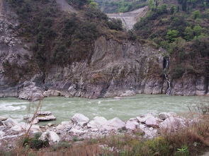 泸定桥附近有哪些旅游景点