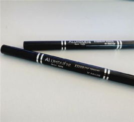 化妆品中高光笔怎么用