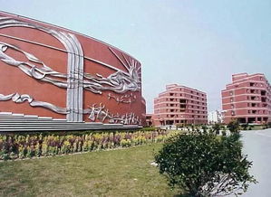 上海新中高级中学是市重点吗