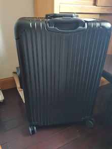 28寸行李箱可以免费托运飞机吗?