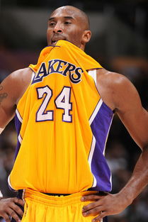 科比是多少号的球衣?