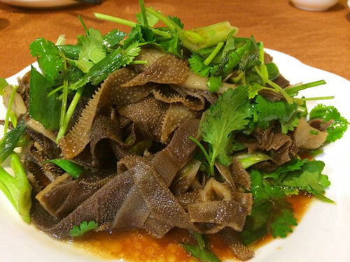 毛肚是牛的哪个部位?