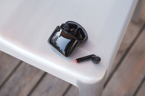 能录音能翻译,人工智能耳机,科大讯飞iFLYBUDS耳机评测