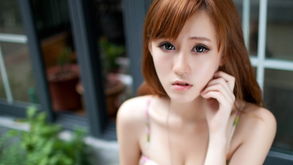 楚楚动人是什么意思，楚楚动人的楚楚是什么意思