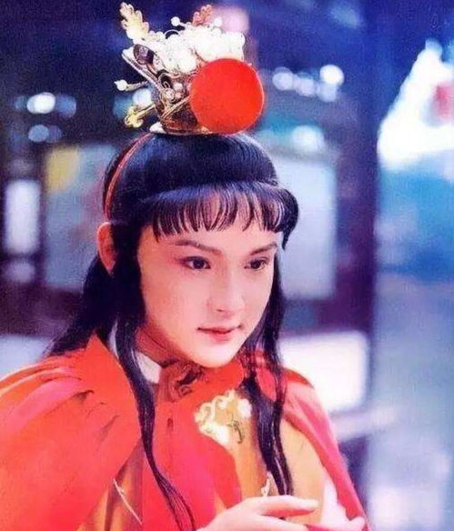 贾宝玉的人物形象分析