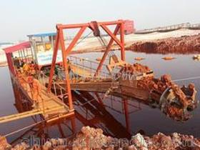 河道清淤用什么机械 河道清淤用哪种机械