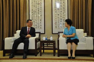 樊丽明的人物简介