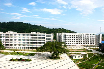 福建农林大学金山学院是公办还是民办大学