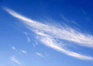 描写天空，描写天空的唯美句子