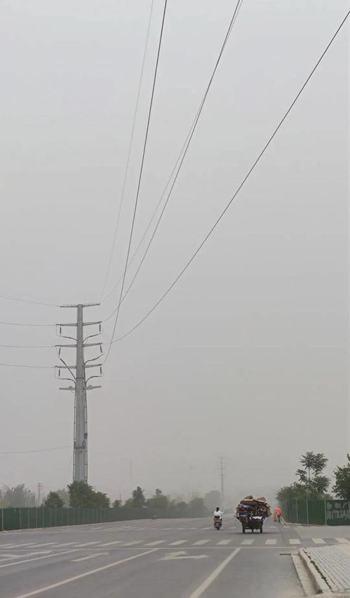 台风暴雨发朋友圈搞笑说说摘录五十八句