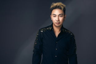 陈少华妻子是干什么的