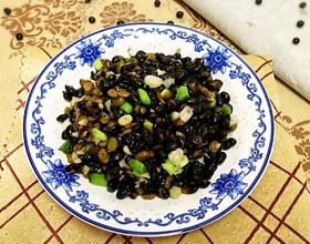 炒黑豆的做法?