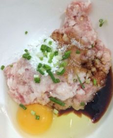 饺子调肉馅怎么调好吃又嫩