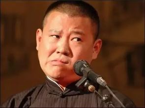 郭德纲只念过初中,凭什么和科班出身的陈佩斯、英达平起平坐?