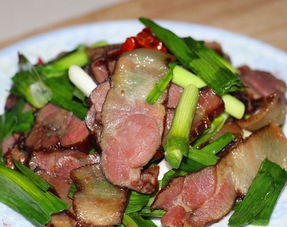 腊肉再炒菜之前要蒸多久?或者煮多久呢