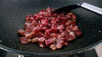 黑椒牛肉粒的做法