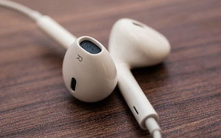 苹果耳机无线，苹果耳机无线充电盒和magsafe