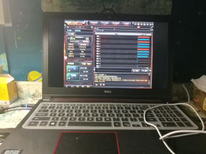 win10玩CF不能全屏,两边黑边,怎么解决?
