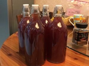我酿的酒喝不醉我自己是什么歌?