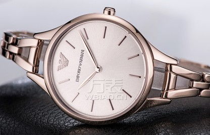 阿玛尼手表防伪码在哪里