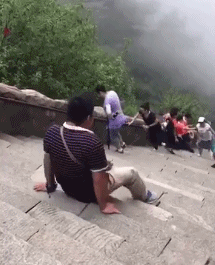 为什么上山容易下山难?