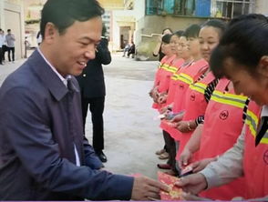 赞美环卫工人的句子，赞美环卫工人的句子,简短