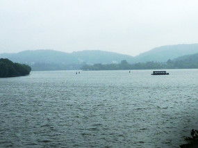 三泉映月，三泉映月是哪里的