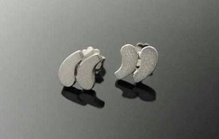 引号在句号前还是后?