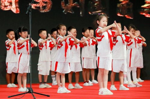 少年中国说小学生版，少年中国说小学生版带拼音
