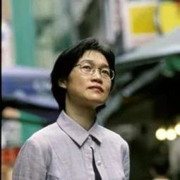 简嫃的人物经历