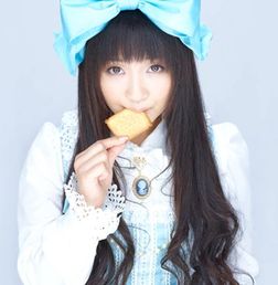 川澄,能登,生天目仁美是什么关系?中原麻衣和清水爱呢?