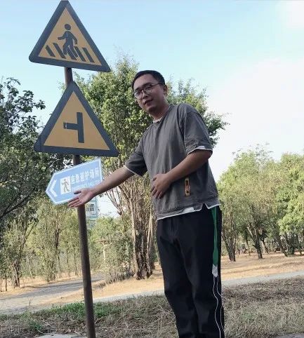 “始于足下,志行千里;持之于恒,使命必达”出自哪里?