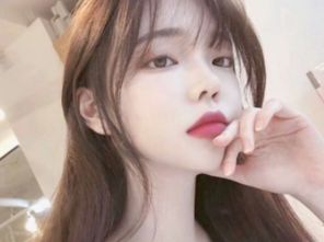 女人最适合的微信名字2个字,两个字女生高冷网名