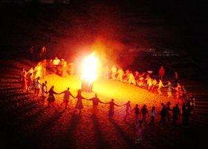 中秋篝火晚会活动策划