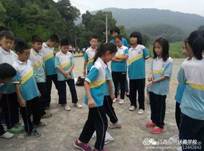 写做游戏作文:“抢占”报纸