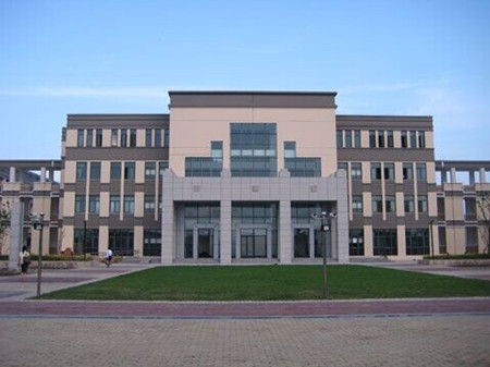 上海中学东校和上海中学的关系