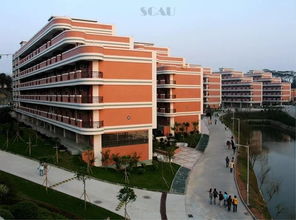 华农光学工程有专硕吗