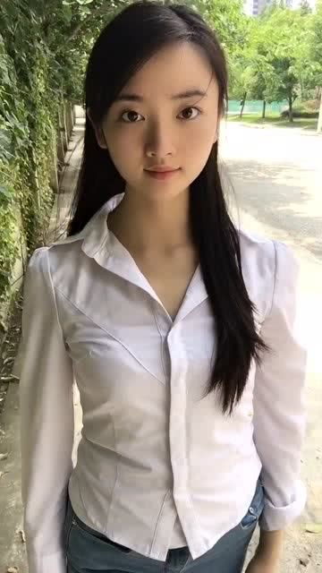 邻家小妹是什么意思