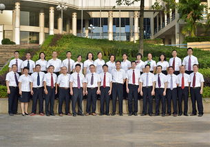 关于顺德郑裕彤中学的疑问