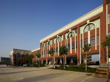 安阳人文管理学院，安阳人文管理学院有多少学生