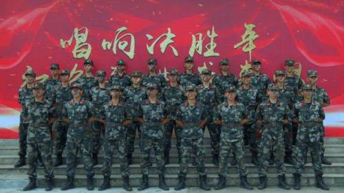 当祖国召唤的时候原唱