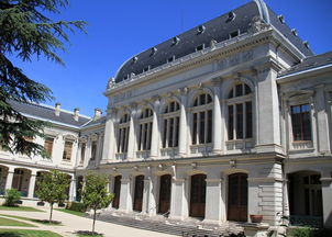 里昂第二大学(吕米艾大学)