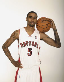 昆西，昆西新世界狂欢