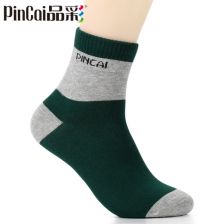 为什么高中生喜欢穿长袜