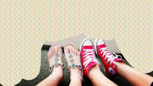 发闺蜜照片配什么文字，发闺蜜照片配什么文字霸气