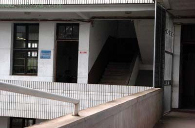 《急啊》浏阳市一中学生到复读到金桥 还是长沙复读学校好