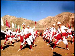 安塞腰鼓主要内容，安塞腰鼓主要内容和中心思想