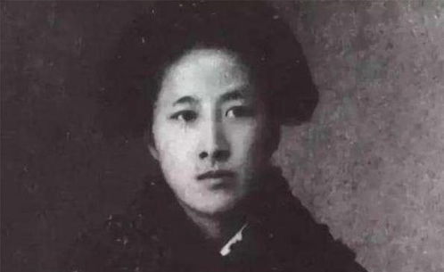 不甘雌伏